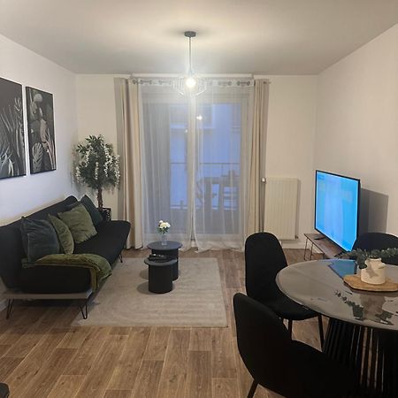Apartmán Cosy House A 6 Min Du Rer A Et Psa Carrières-sous-Poissy Exteriér fotografie